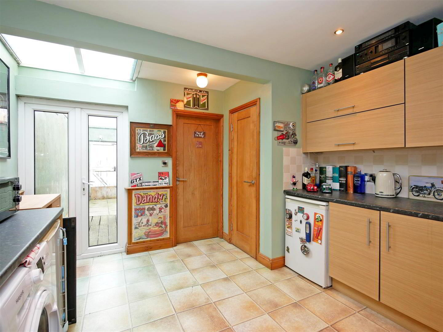 53 London Road 11 of 20