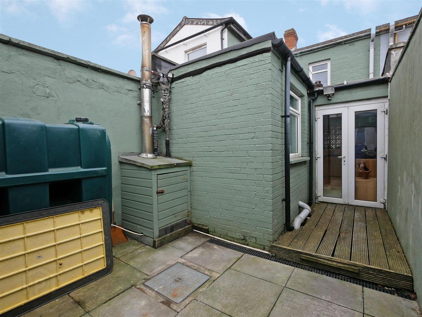 53 London Road 19 of 20