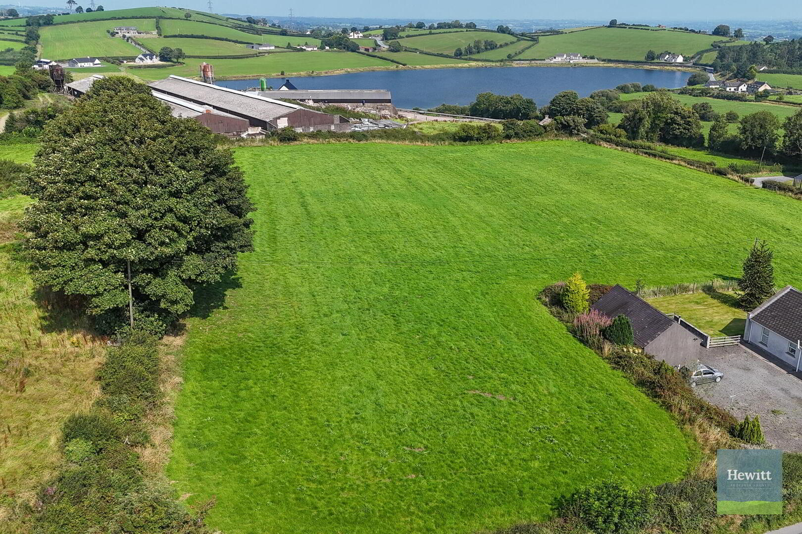 Adjacent To, 15 Springhill Road 4 of 5