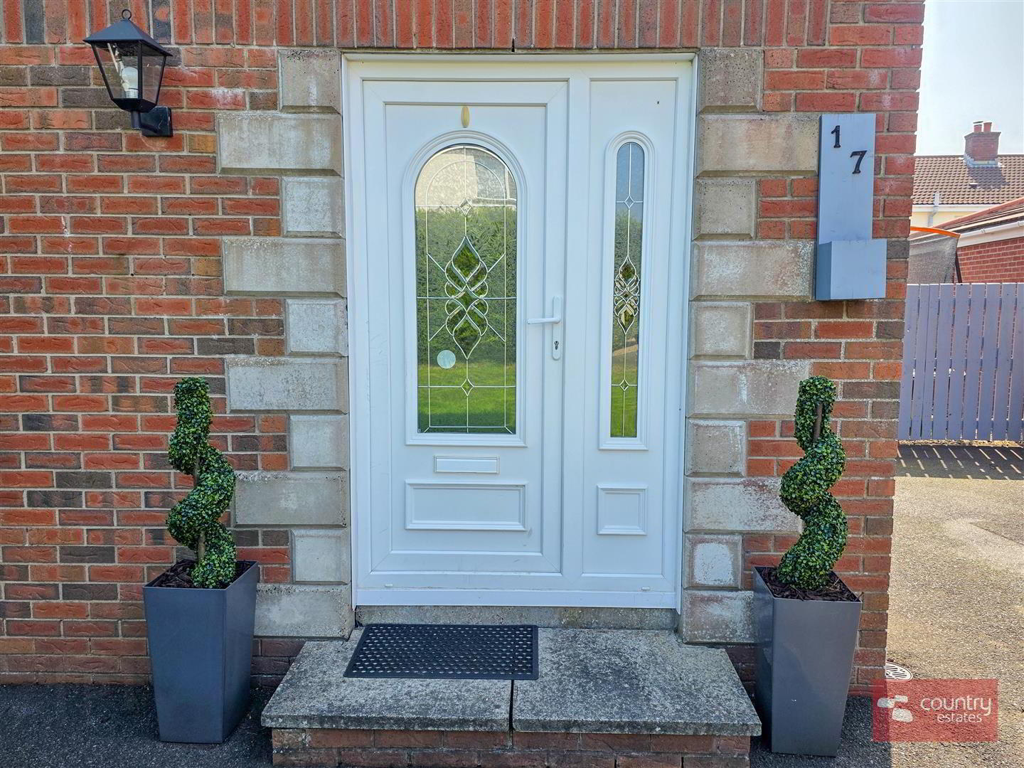 17 Abbeyhill Drive 4 of 38