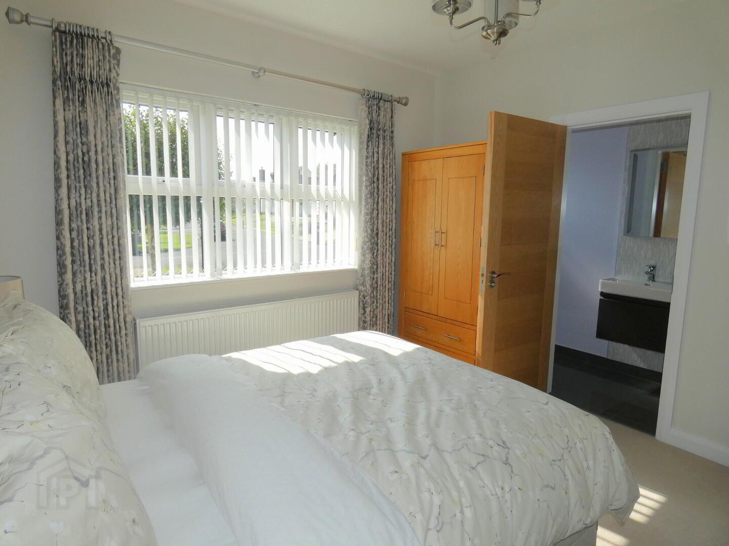 21 Beechcroft 20 of 34