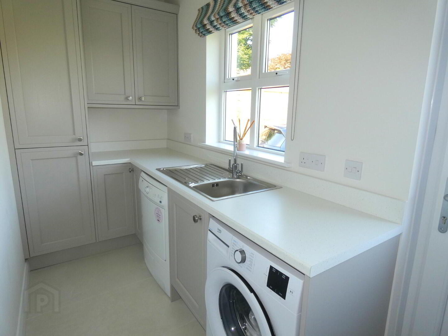 21 Beechcroft 16 of 34