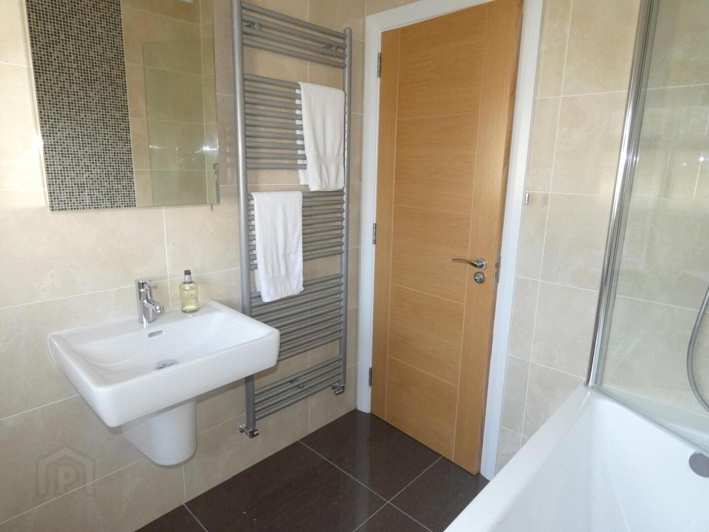 21 Beechcroft 29 of 34