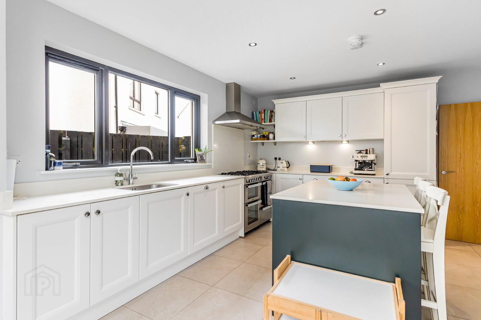 1 Knockbracken Gardens 14 of 35