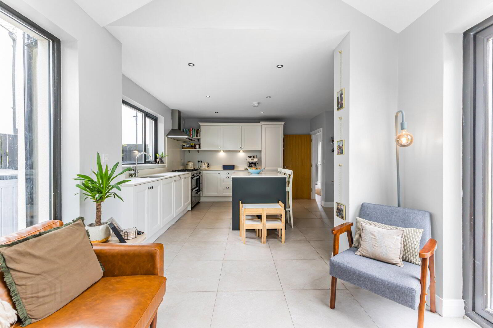 1 Knockbracken Gardens 13 of 35