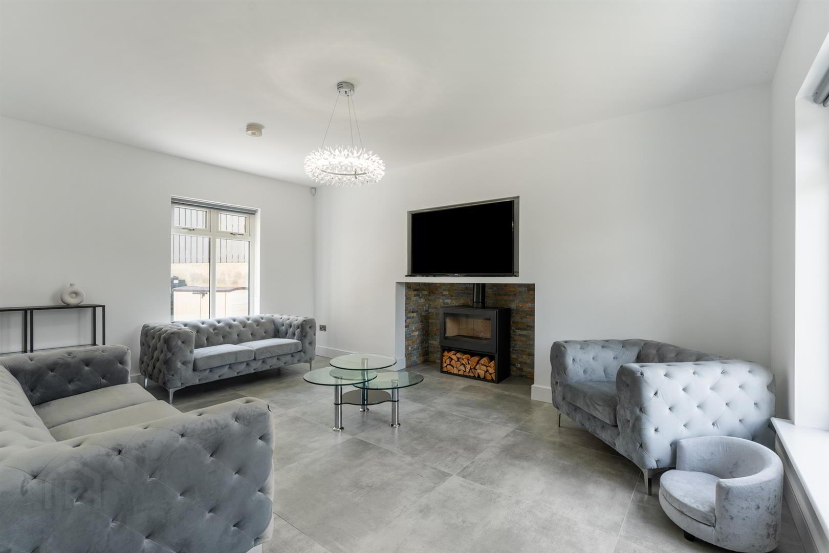 1a Clarke Lodge Mews 9 of 50