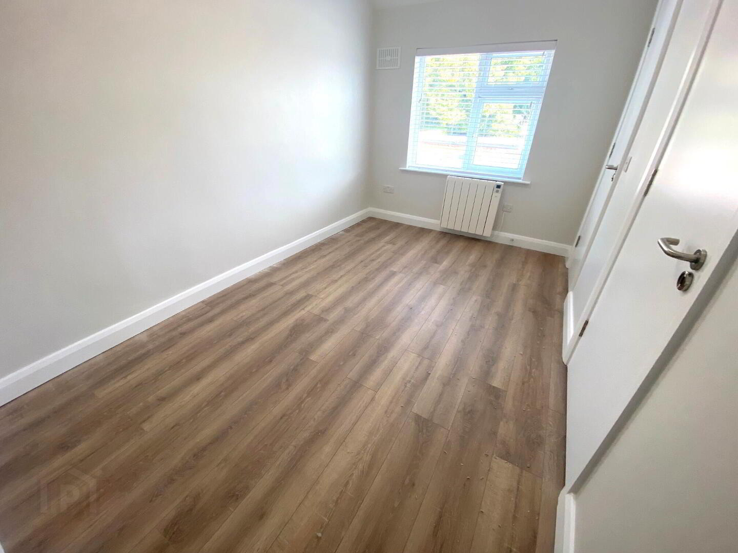 Rossmore Road 14 of 16