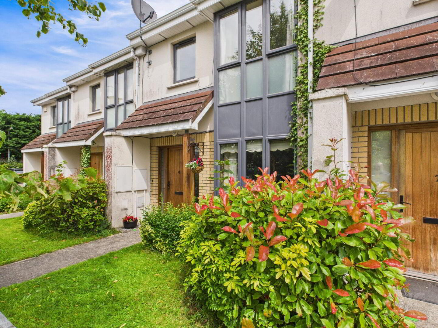 8 Colliers Brook 2 of 23