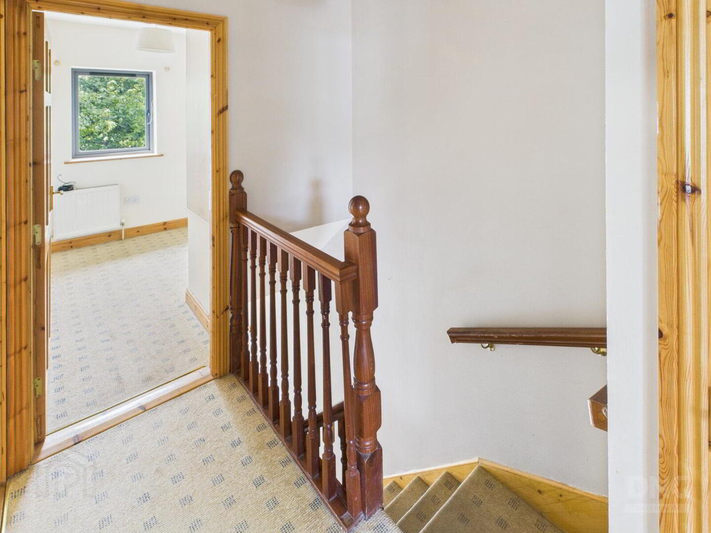 8 Colliers Brook 11 of 23