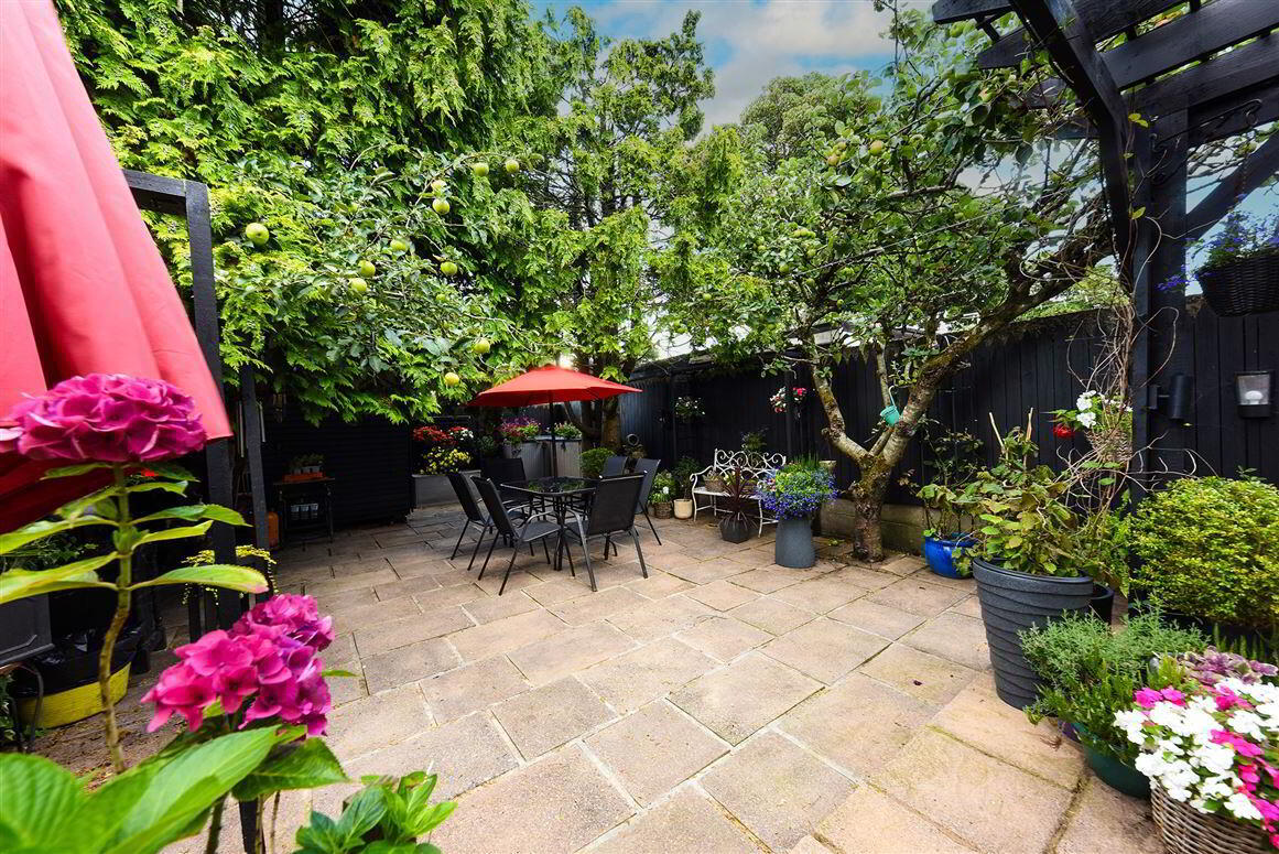 14 Murmont Court 19 of 64