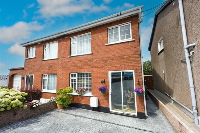14 Murmont Court 33 of 64