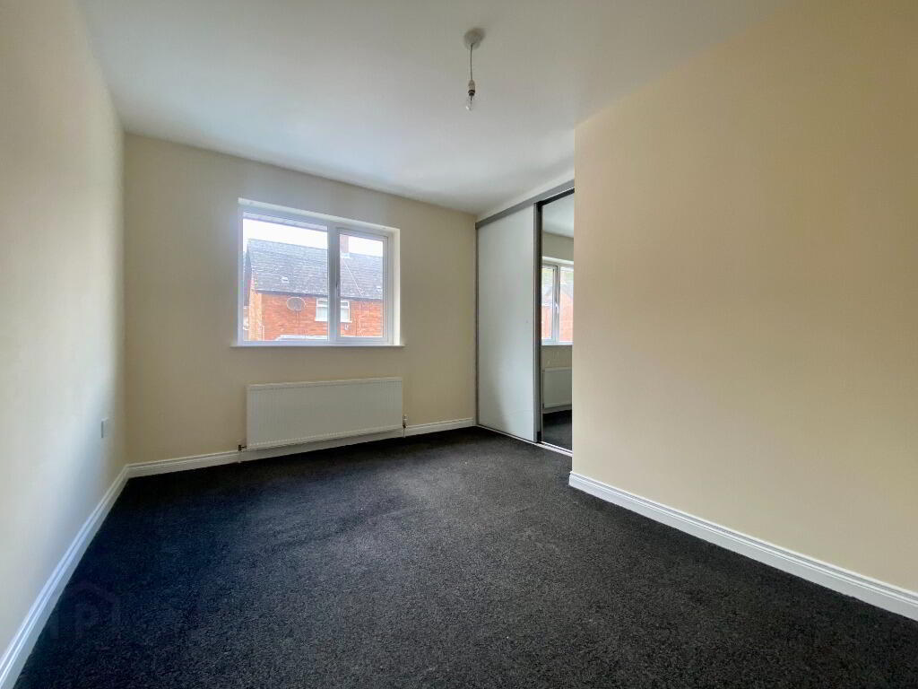 26b Vara Drive 4 of 7