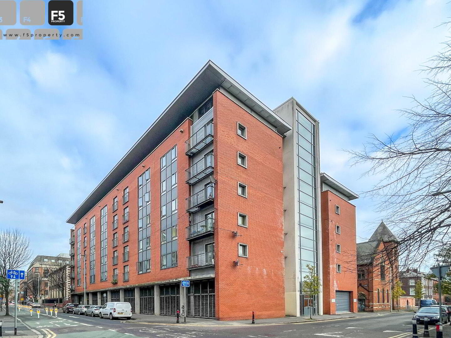 15 Citygate, 2 Sussex Place 1 of 9