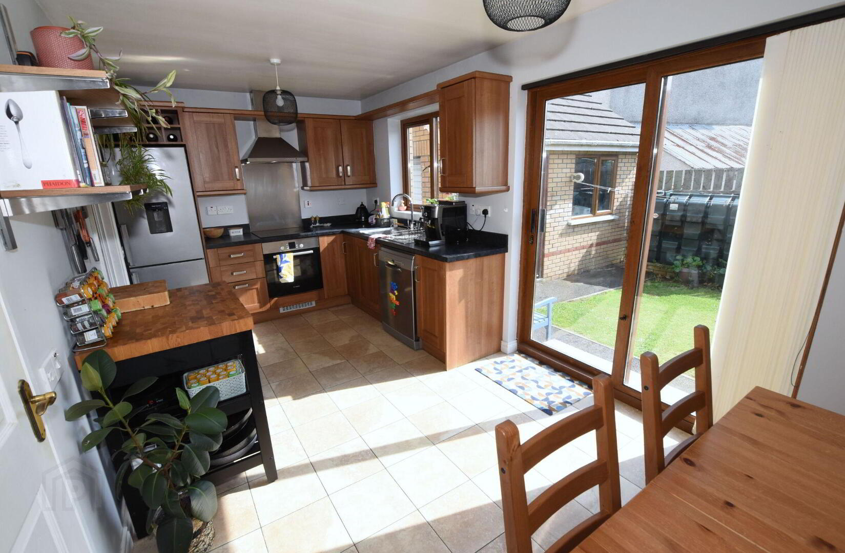 24 Laurel Wood 2 of 14