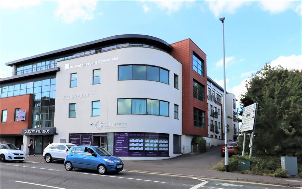 8 Garvey Mews 1 of 10