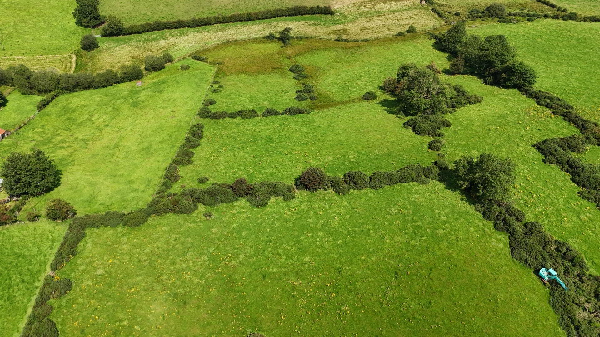 Excellent 12.5 Acre Farm, Kilnahusogue Road 2 of 11