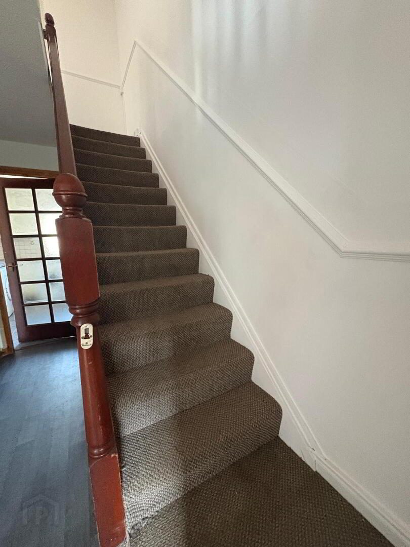 12 Waterside Street 13 of 27