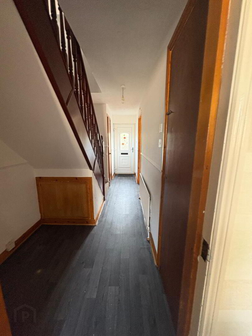12 Waterside Street 11 of 27