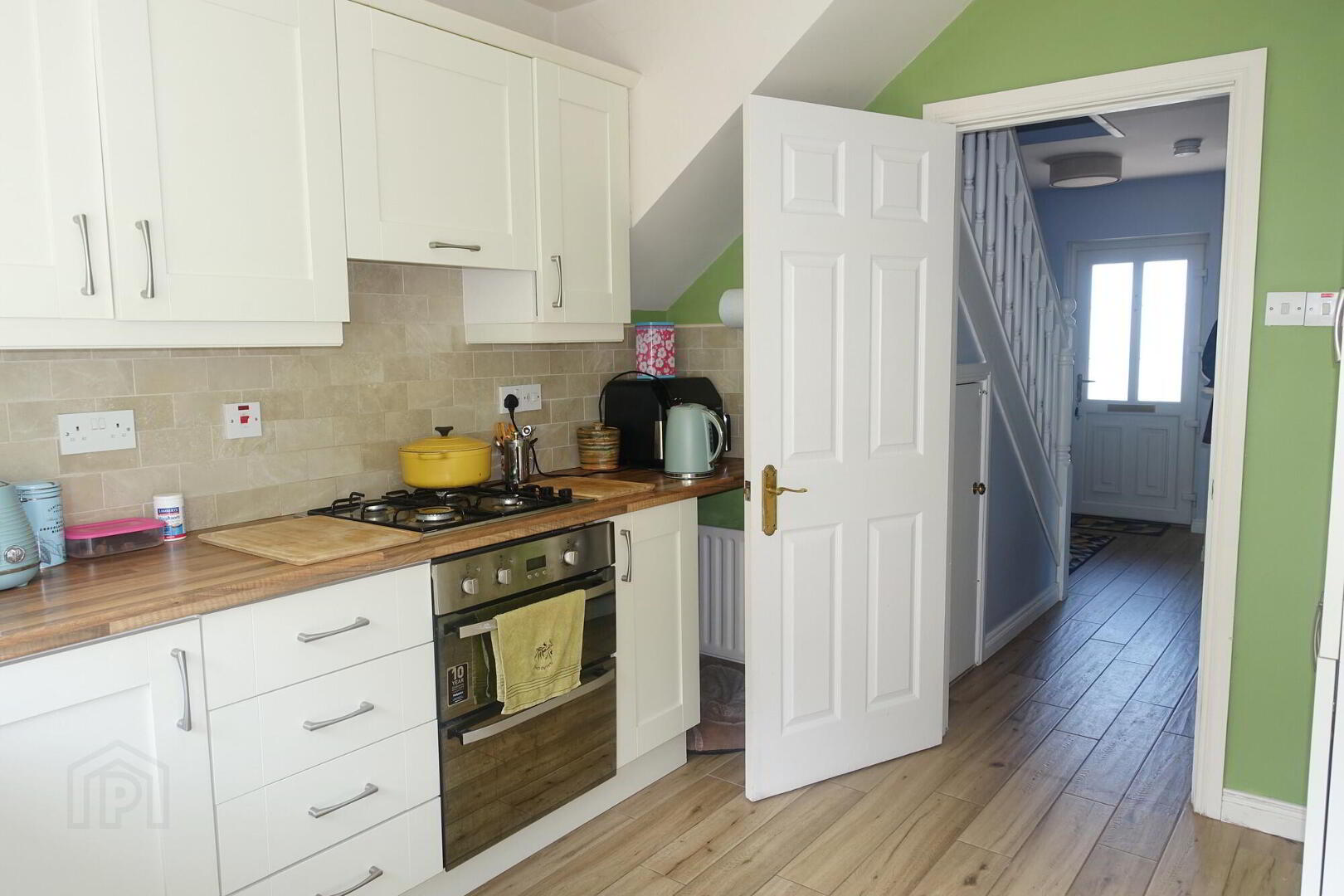 24 Friars Way 8 of 22