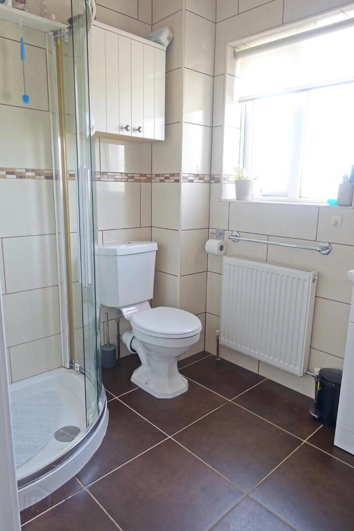 24 Friars Way 17 of 22