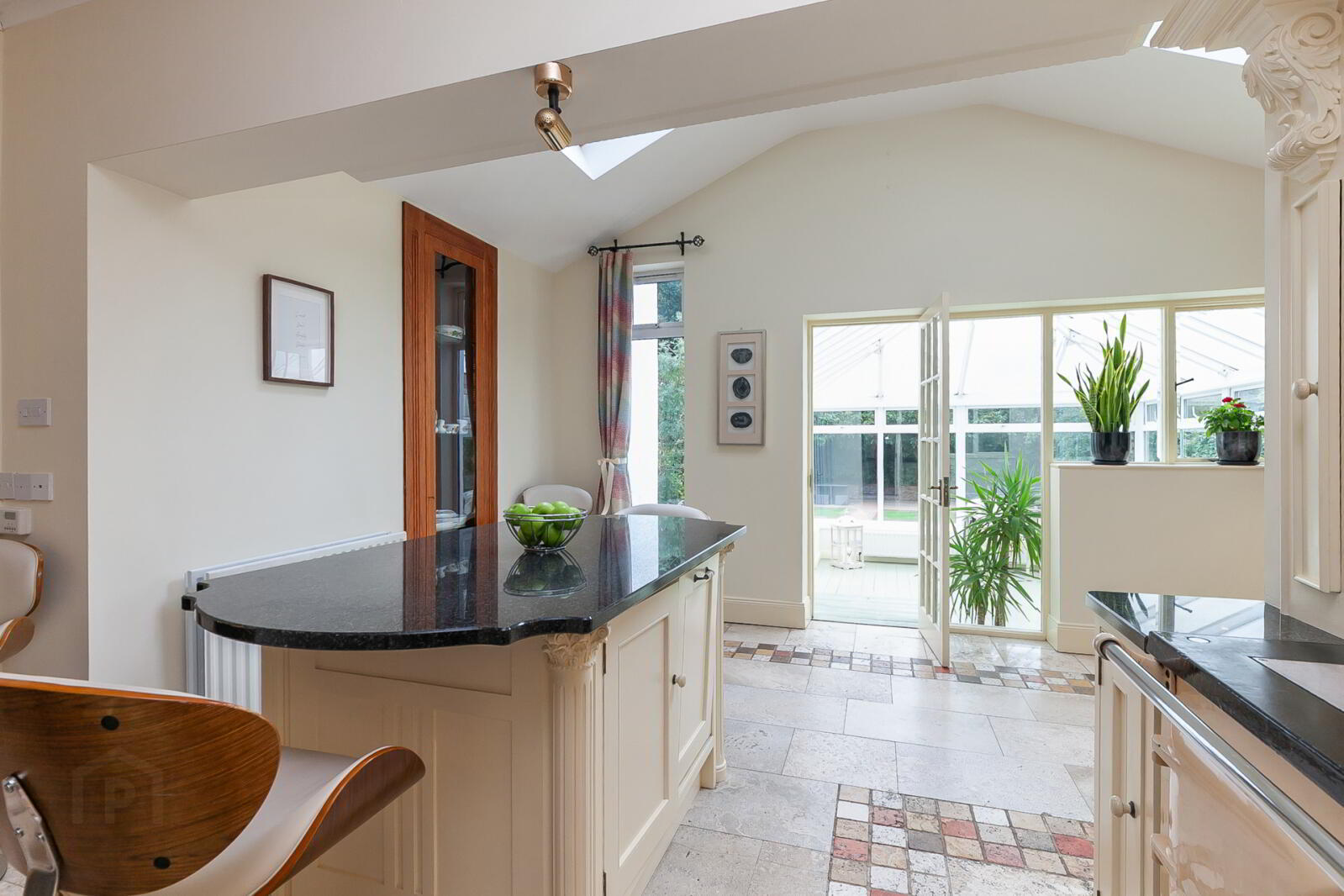 7 Fortwilliam Drive 20 of 45