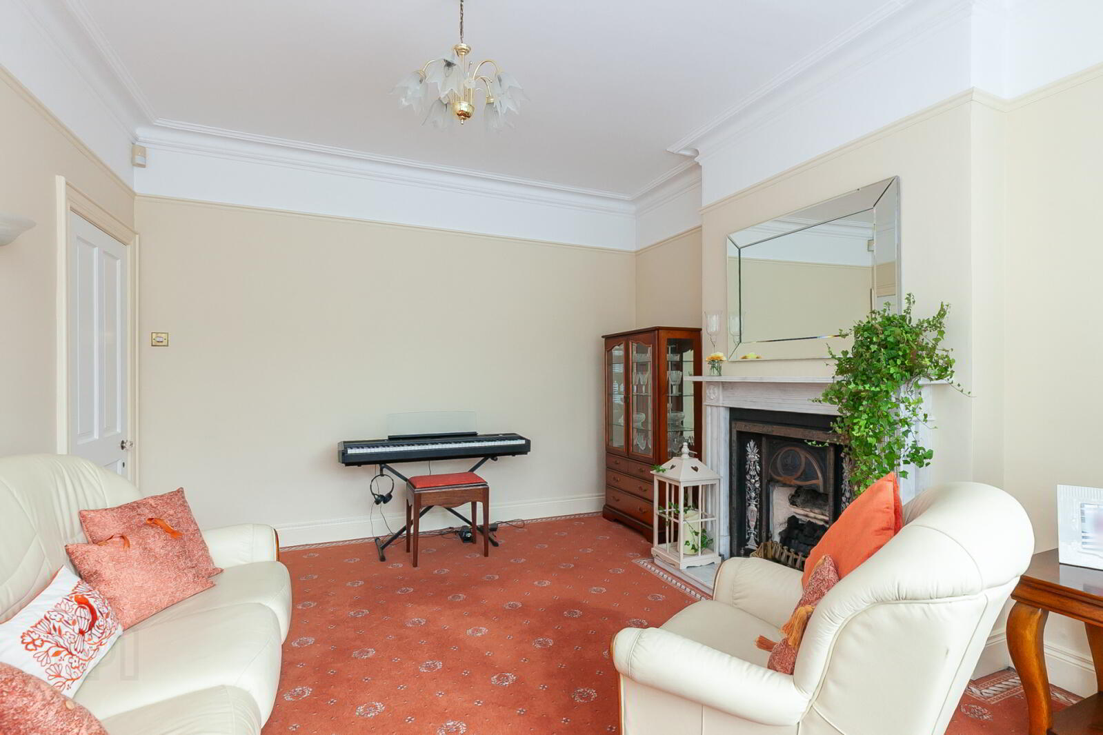 7 Fortwilliam Drive 9 of 45