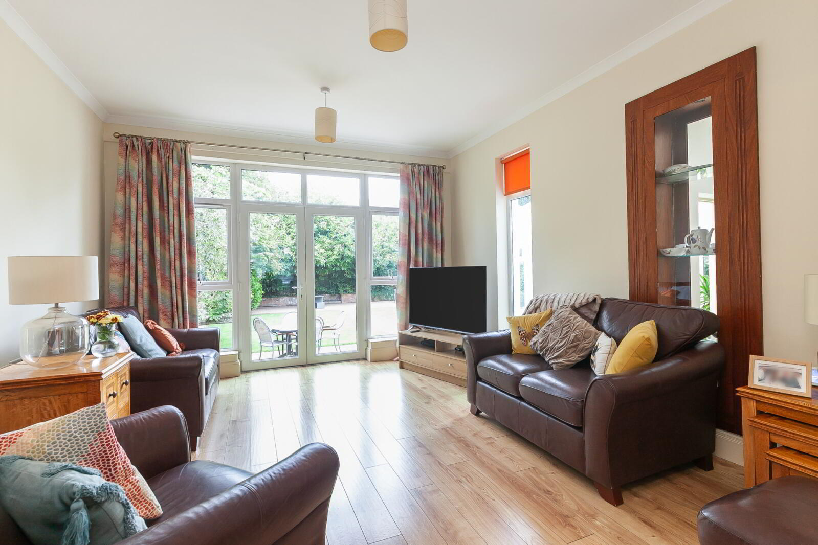 7 Fortwilliam Drive 16 of 45