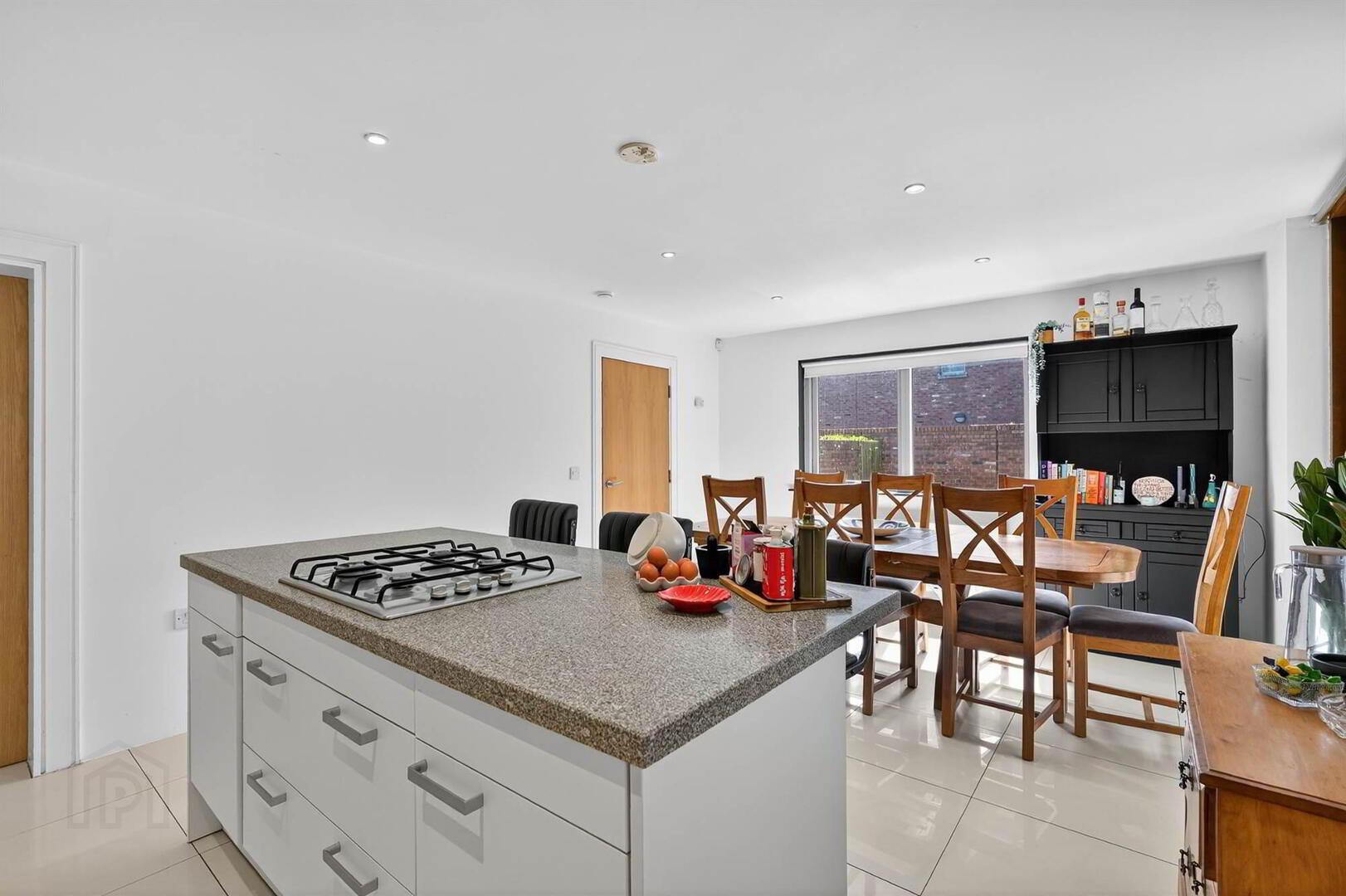 22 Greenvale 14 of 40
