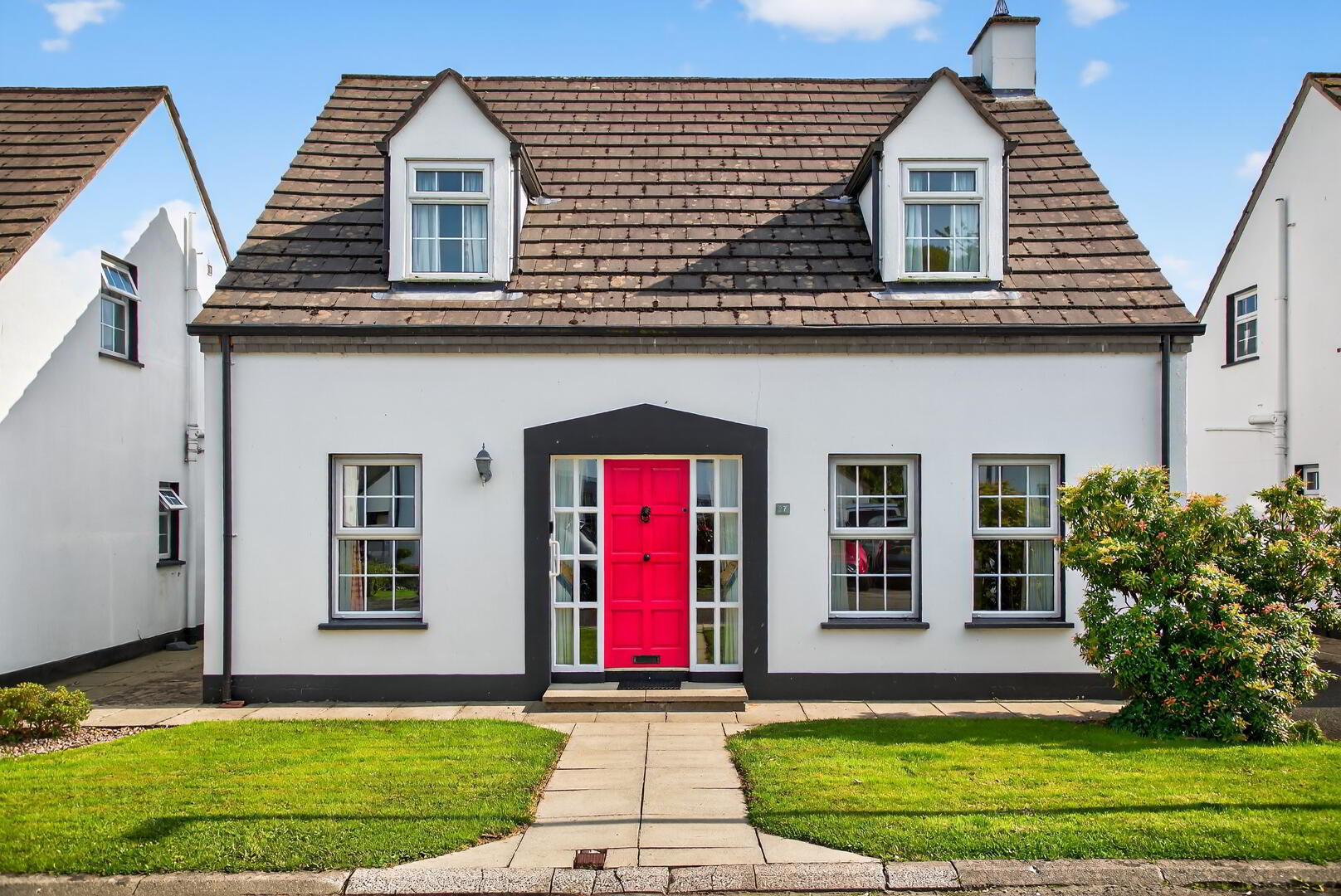 27 Gracefield 1 of 22