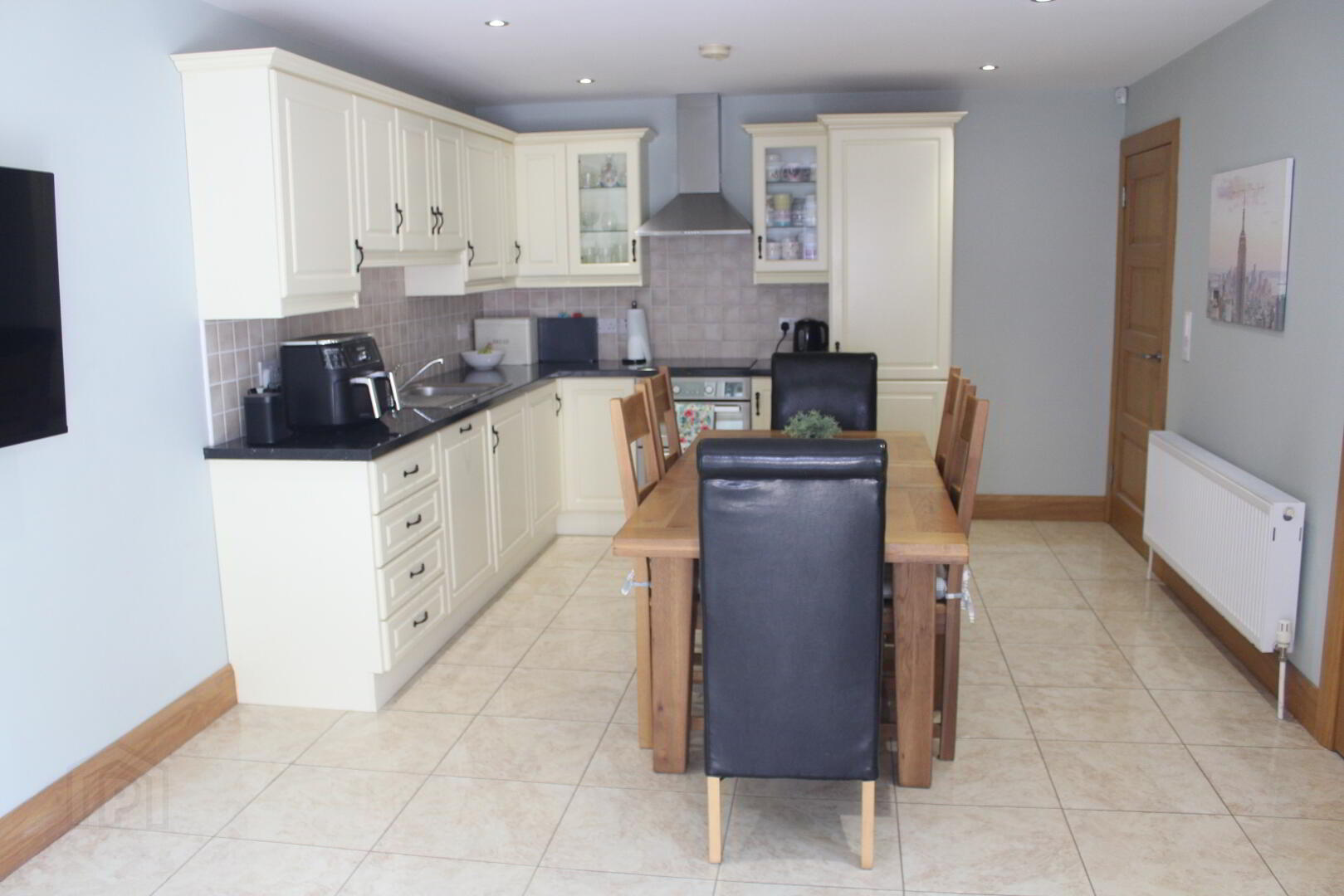 11b Rathfriland Road 5 of 17