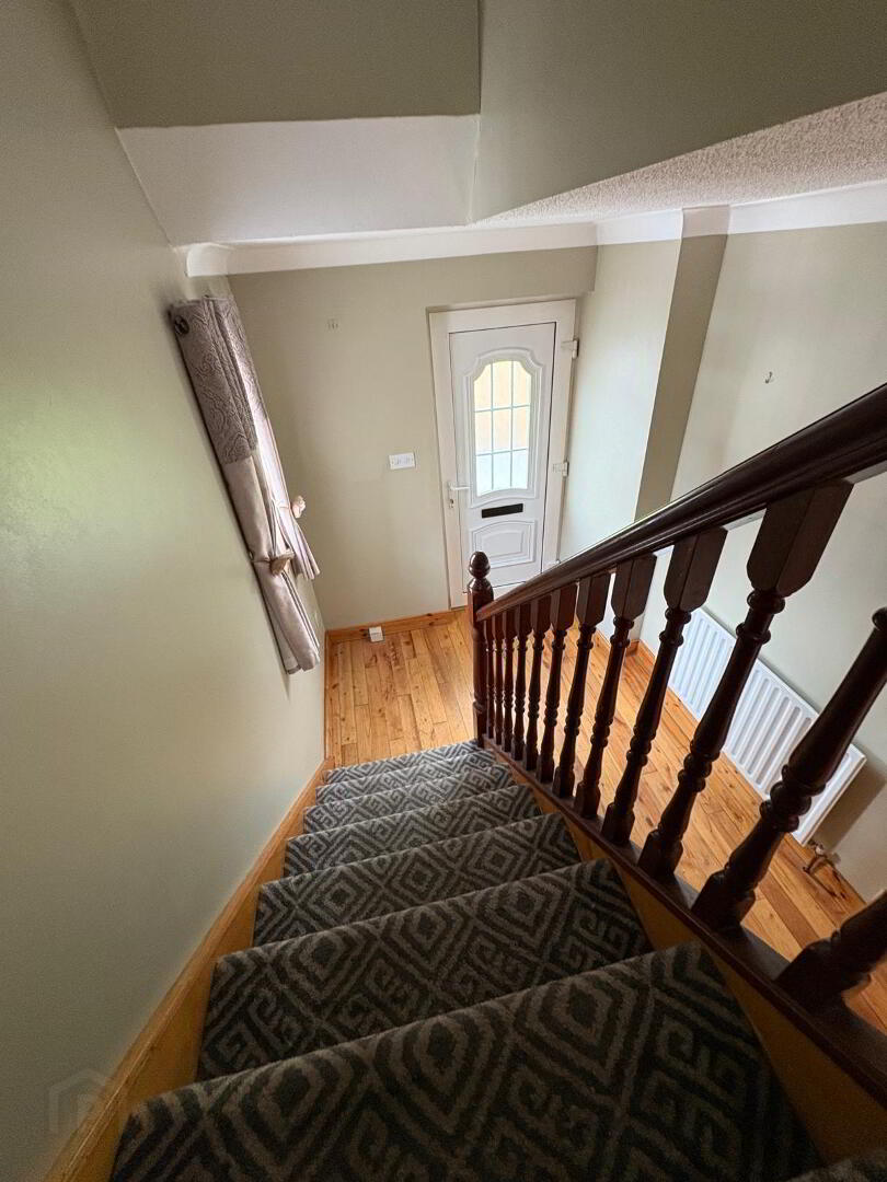 29a Carricklynn Avenue 24 of 28