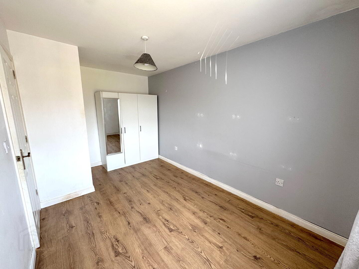 21 Limewood 8 of 13