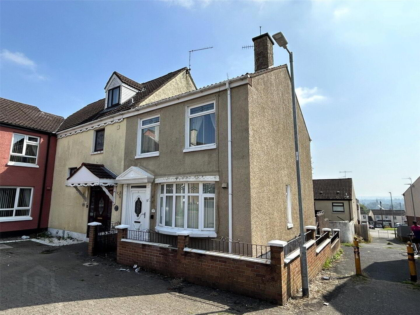 57 Laurelbank 2 of 11
