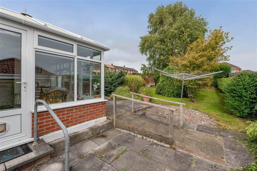 17 Ballyregan Road 31 of 34