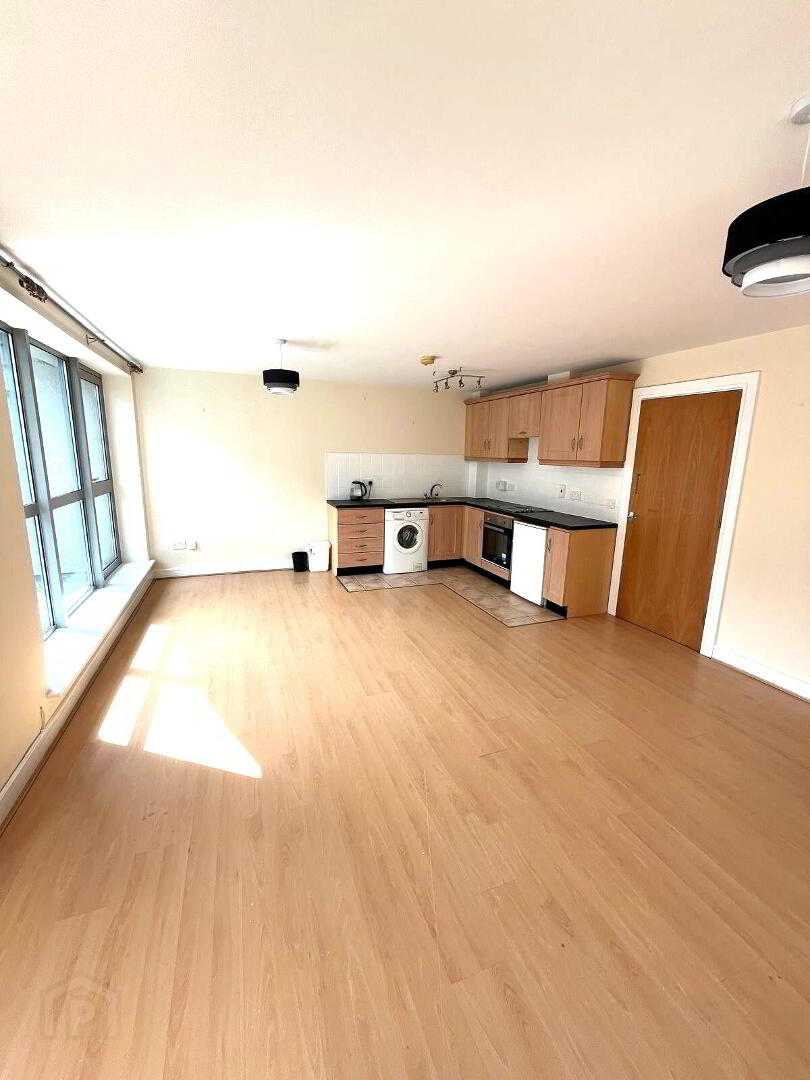 Apartment 8 Block C City Gate 3 of 12