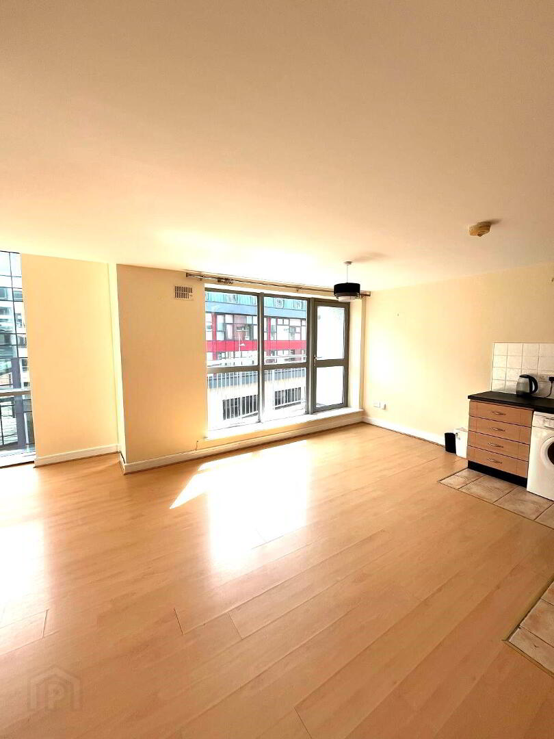 Apartment 8 Block C City Gate 5 of 12