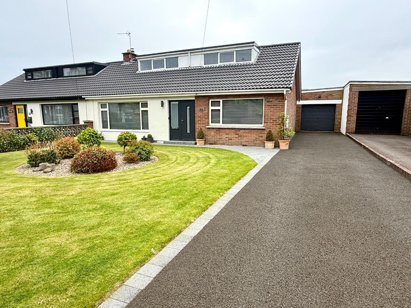 15 Kingsfort Park 1 of 42