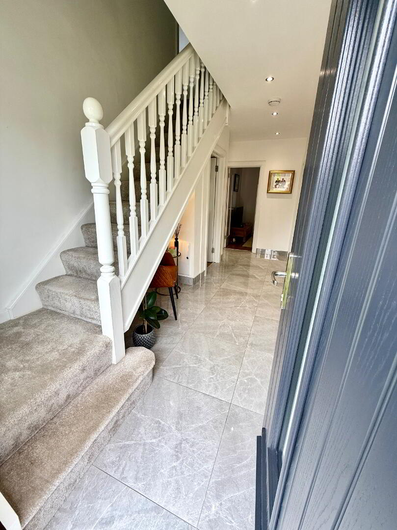 15 Kingsfort Park 6 of 42