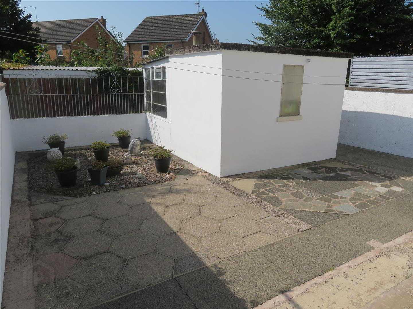 32 Larkfield Square 24 of 27