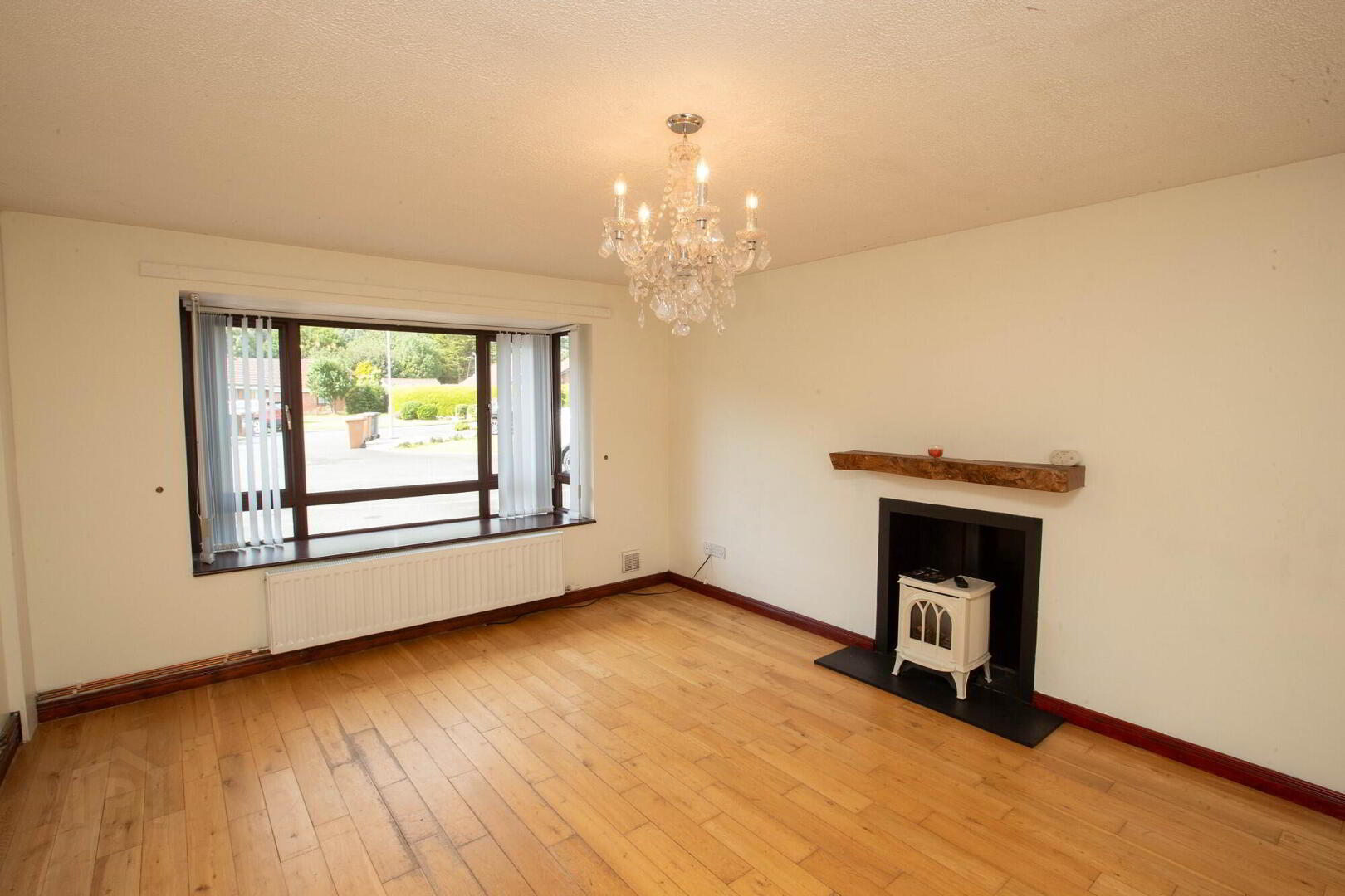 9 Tullybrannigan Brae 6 of 32