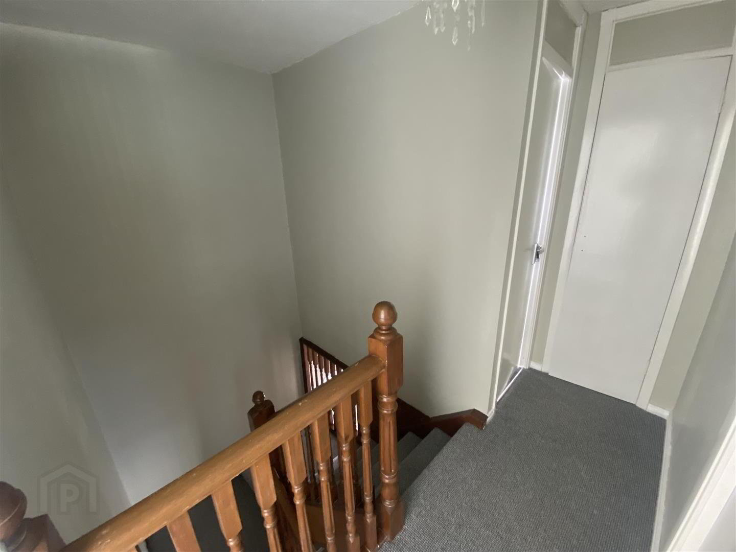 213 Parkmore 21 of 24