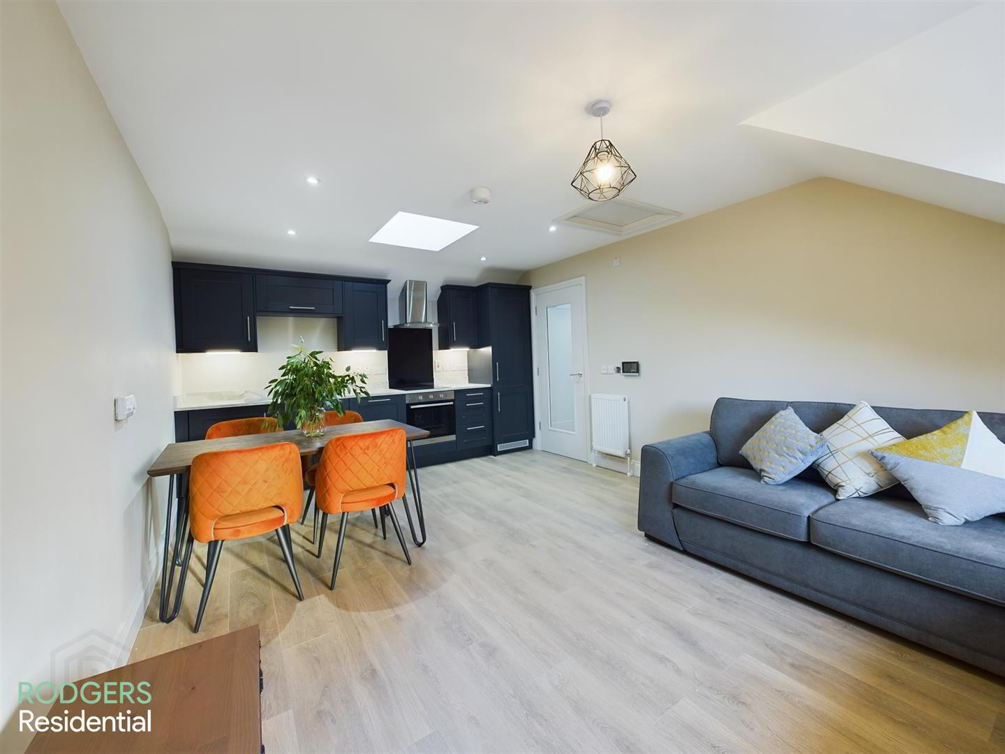 New Apartments @, 12 Windsor Avenue 6 of 9