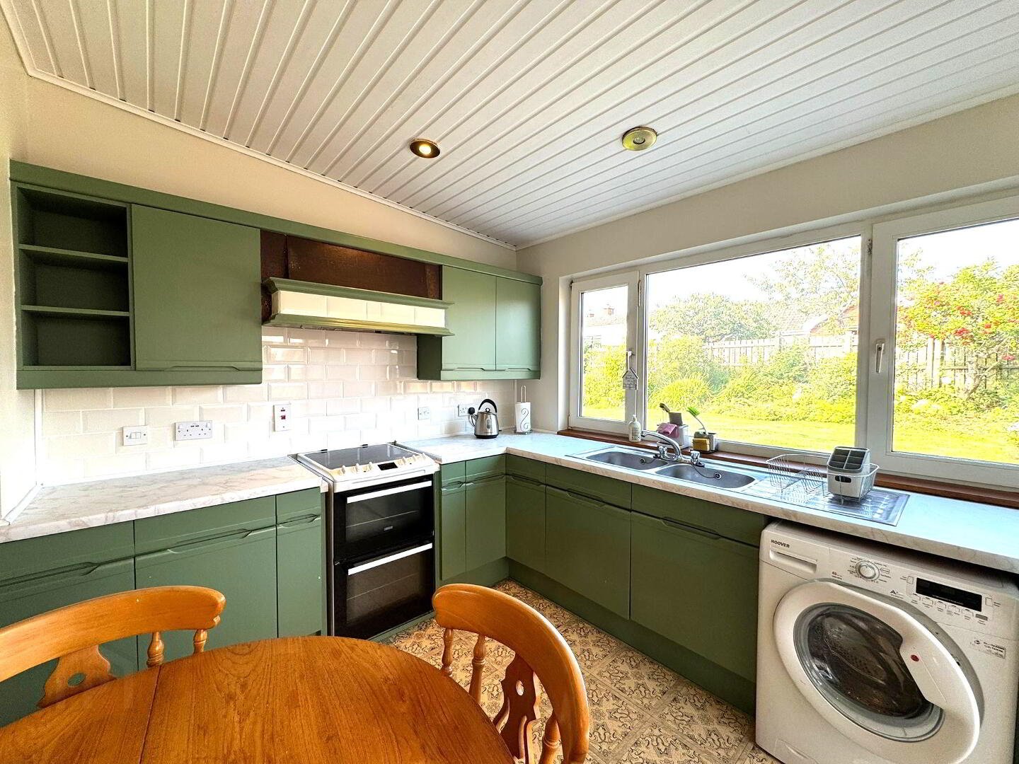 143 Jordanstown Road 7 of 18