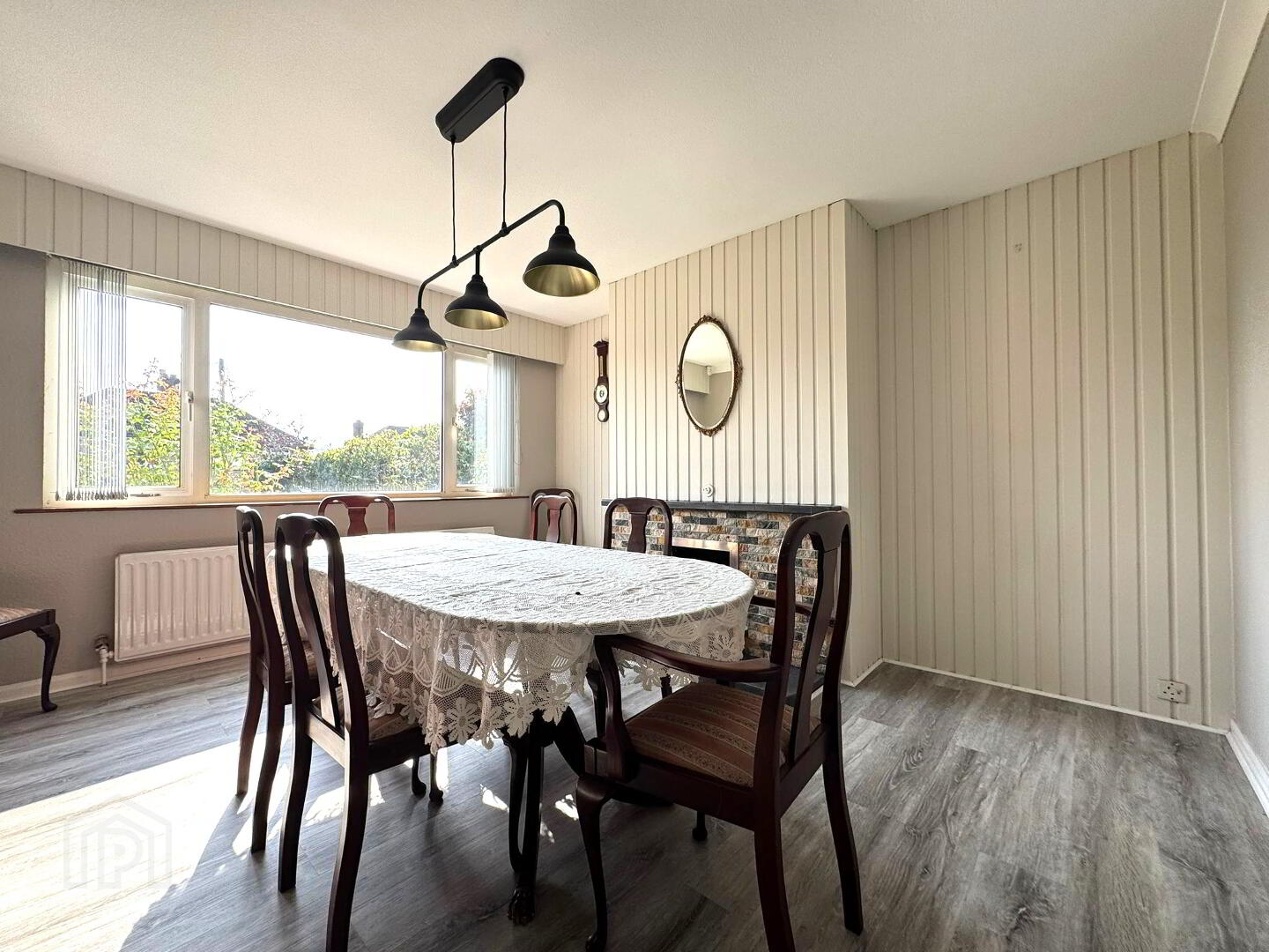 143 Jordanstown Road 8 of 18