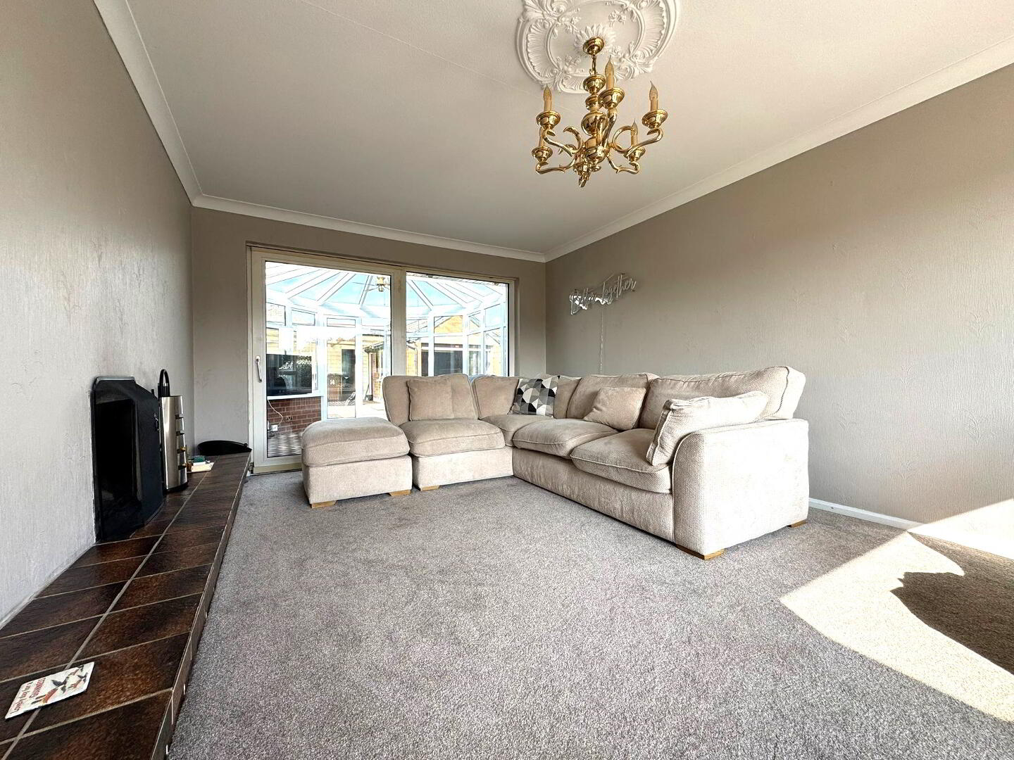 143 Jordanstown Road 4 of 18