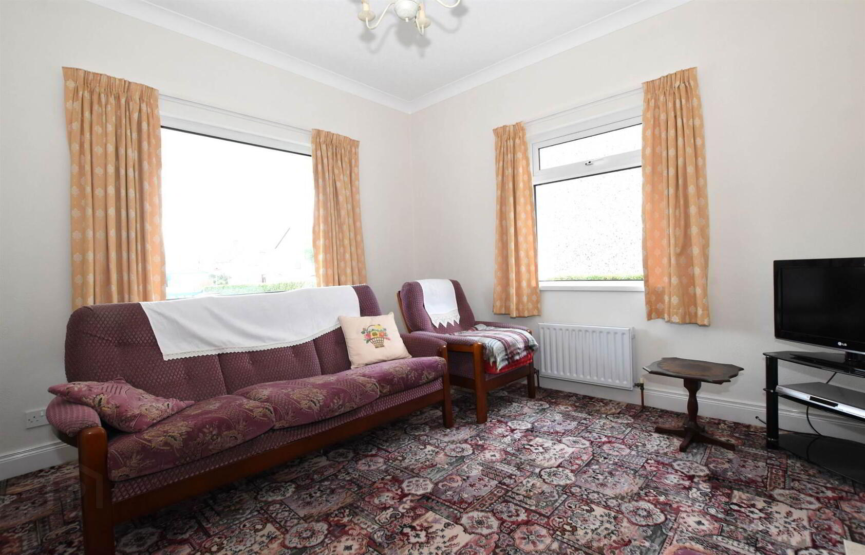 47 Scrabo Road 3 of 15