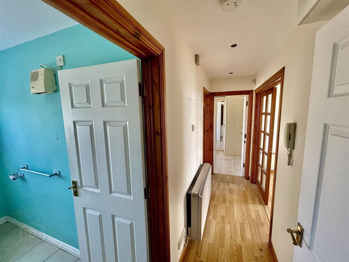 18 Dormans Court 3 of 16