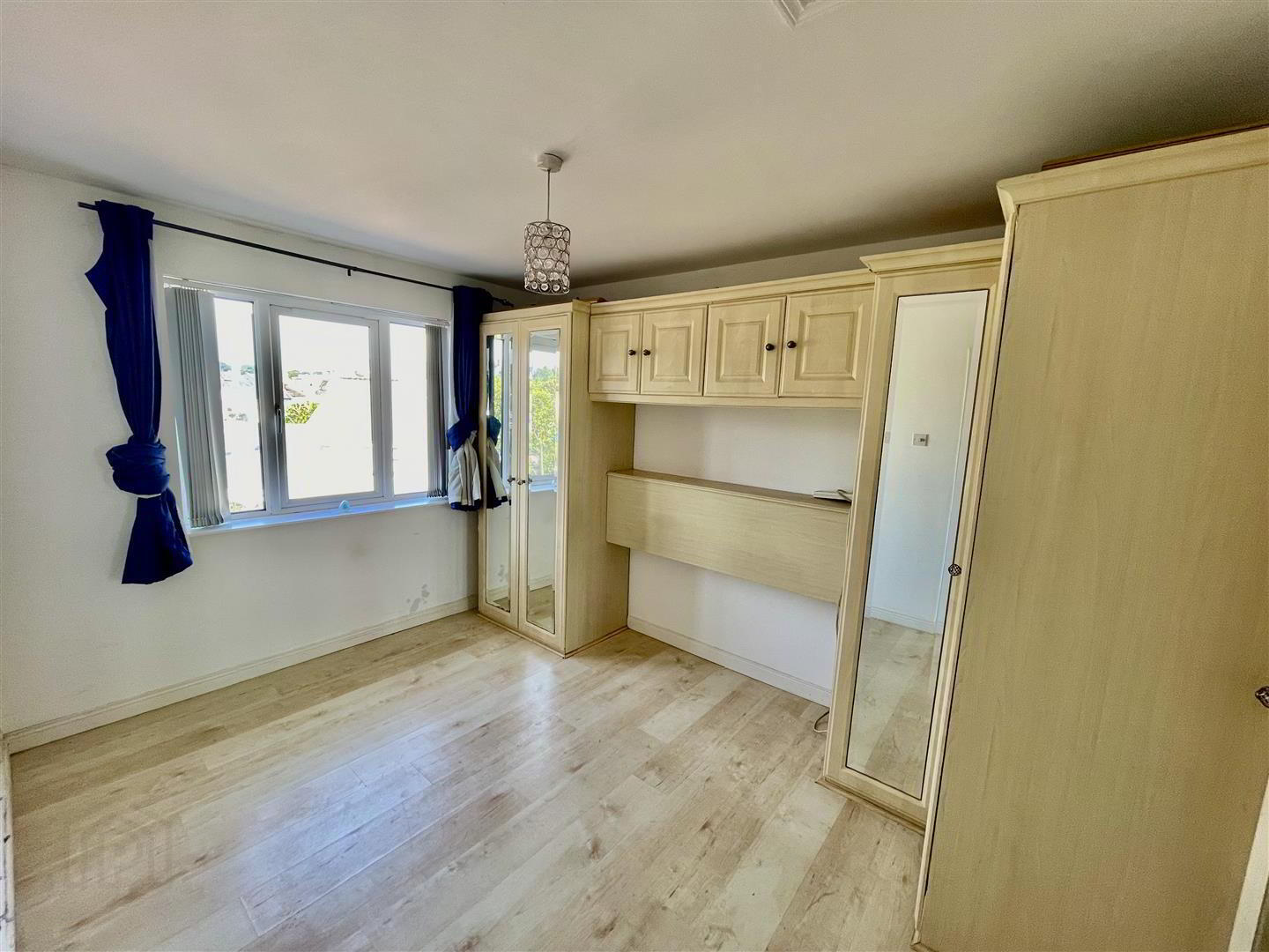 18 Dormans Court 10 of 16