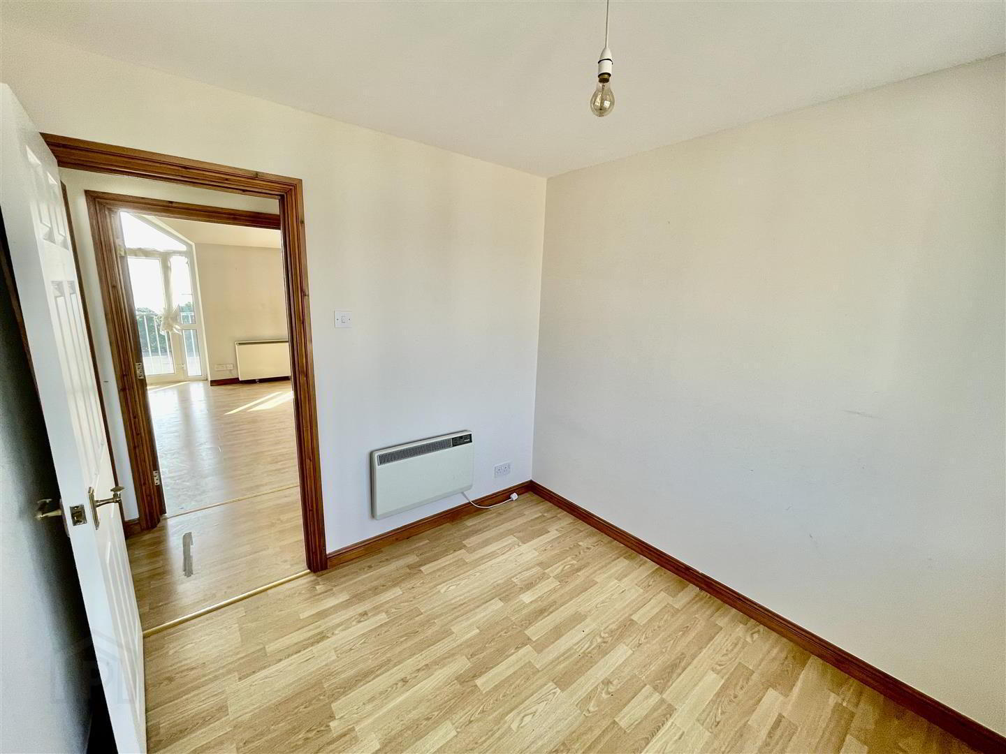 18 Dormans Court 13 of 16