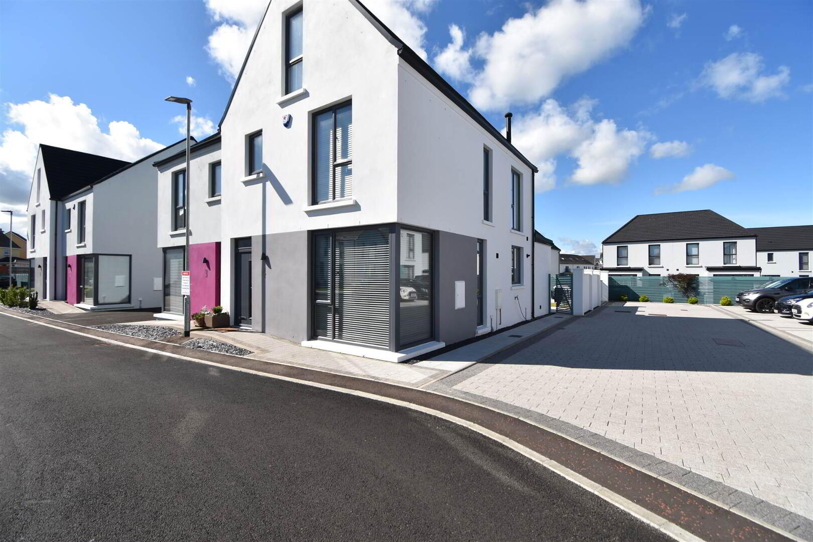 4 Hatheran Square 2 of 27